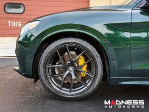 Alfa Romeo Stelvio Lowering Springs - 2.0L - MADNESS - Sport Alfa Romeo Stelvio Lowering Springs - 2.0L - MADNESS - Sport